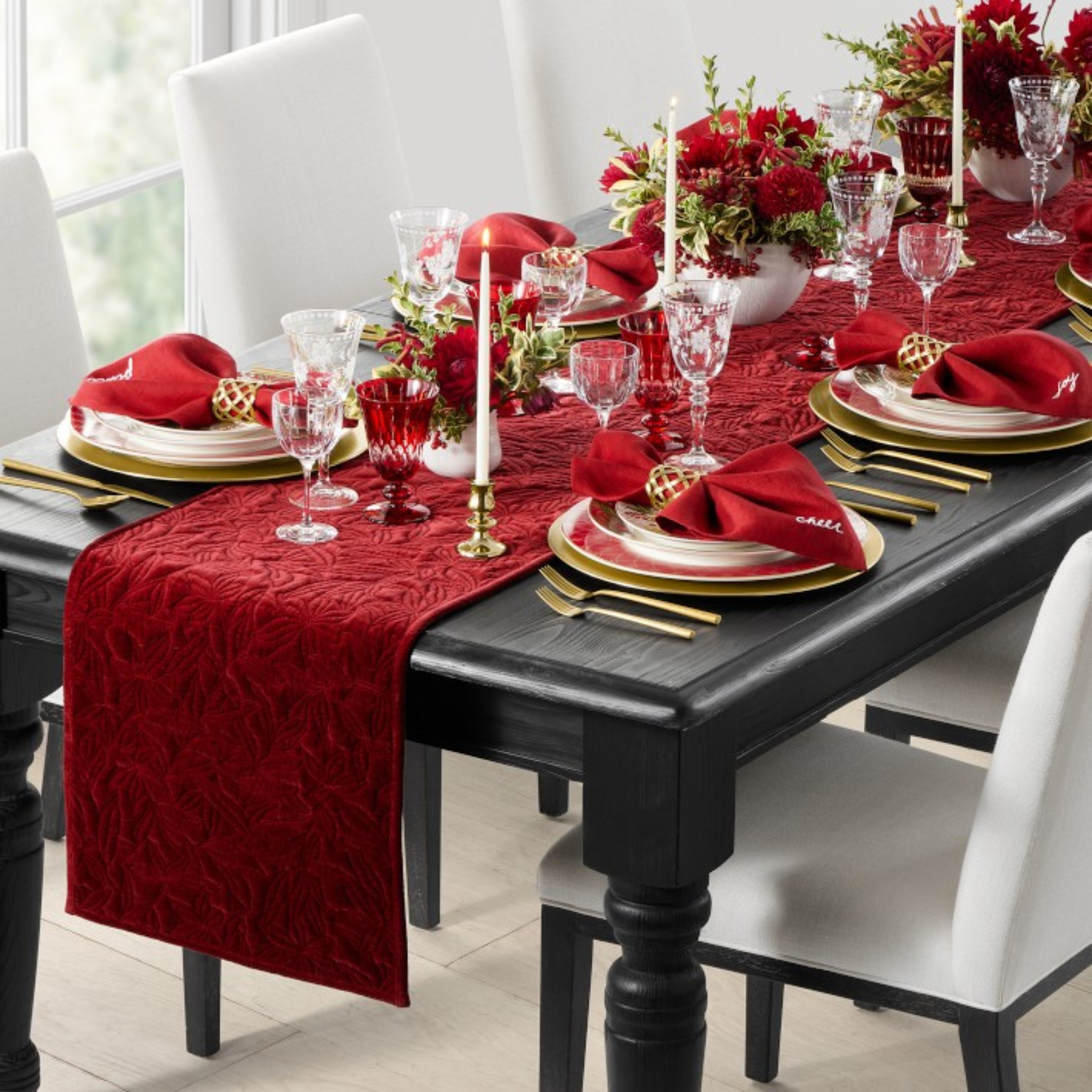 Velvet Table Runner